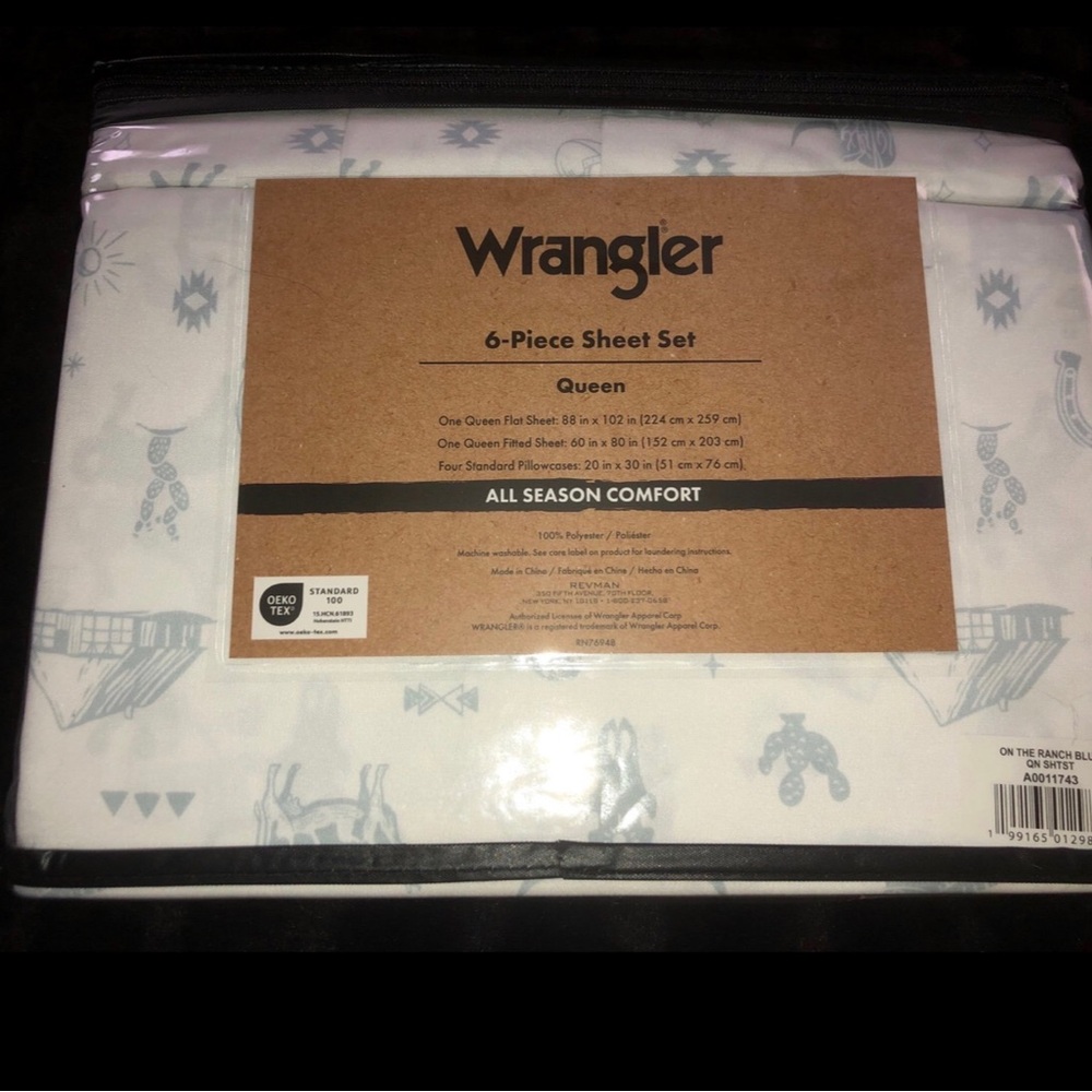 Wrangler Queen Sheet Set in White with Light Blue Western Print